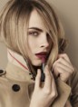 /album/fotogaleria/burberry-beauty-lip-velvet-cara-delevingne1-jpg1/